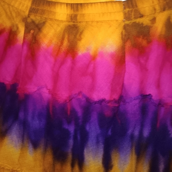 Vibrant Multicolor Tie-Dye Skirt - Picture 5 of 6